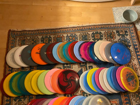 Discmanian uusia ja vanhoja kiekkoja 51kpl, Frisbeegolf, Urheilu ja ulkoilu, Helsinki, Tori.fi Discmanian uusia ja vanhoja kiekkoja 51kpl, Frisbeegolf, Urheilu ja ulkoilu, Helsinki, Tori.fi