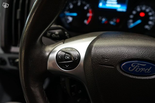 Ford Transit 13