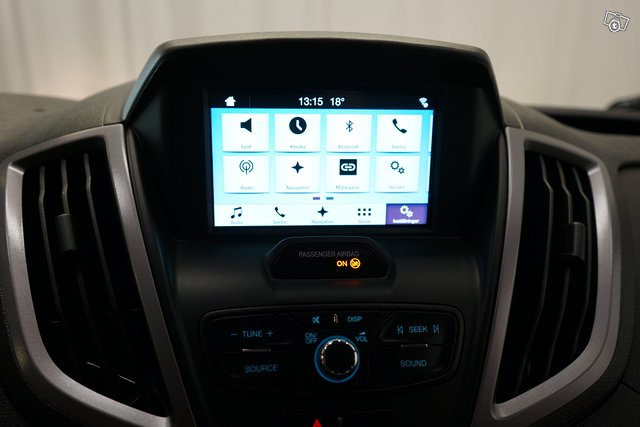 Ford Transit 19