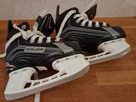 Bauer Luistimet koko 29.5, Jääkiekko ja luistelu, Urheilu ja ulkoilu, Mikkeli, Tori.fi Bauer Luistimet koko 29.5, Jääkiekko ja luistelu, Urheilu ja ulkoilu, Mikkeli, Tori.fi