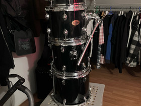 Pearl Setti ja muuta, Rummut, Musiikki ja soittimet, Hollola, Tori.fi Pearl Setti ja muuta, Rummut, Musiikki ja soittimet, Hollola, Tori.fi