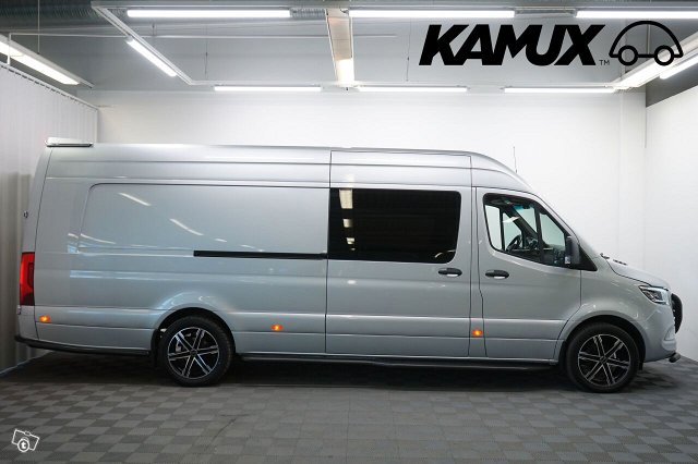 Mercedes-Benz Sprinter 2