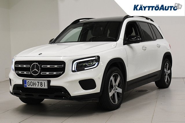 MERCEDES-BENZ GLB