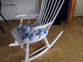 Kiikkustuoli., Pöydät ja tuolit, Sisustus ja huonekalut, Outokumpu, Tori.fi Kiikkustuoli., Pöydät ja tuolit, Sisustus ja huonekalut, Outokumpu, Tori.fi