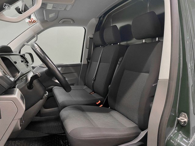 Volkswagen Transporter 17