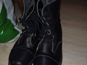 Talvikengät 37, Vaatteet ja kengät, Joensuu, Tori.fi Talvikengät 37, Vaatteet ja kengät, Joensuu, Tori.fi