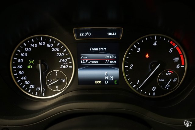 Mercedes-Benz B 15