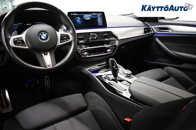 BMW 530e 12