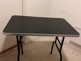 Trimmauspöytä 90x60 cm, Koirien tarvikkeet, Lemmikkieläimet, Pori, Tori.fi Trimmauspöytä 90x60 cm, Koirien tarvikkeet, Lemmikkieläimet, Pori, Tori.fi