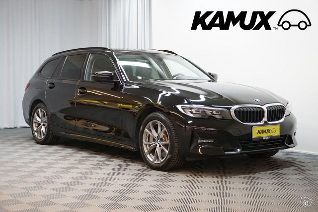BMW 330e