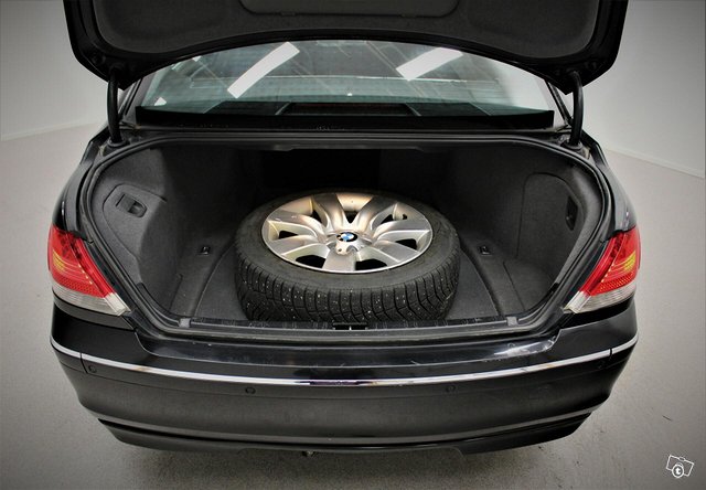 BMW 730 22