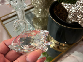 Swarovskin lasijoutsenia!, Sisustustavarat, Sisustus ja huonekalut, Ylöjärvi, Tori.fi Swarovskin lasijoutsenia!, Sisustustavarat, Sisustus ja huonekalut, Ylöjärvi, Tori.fi