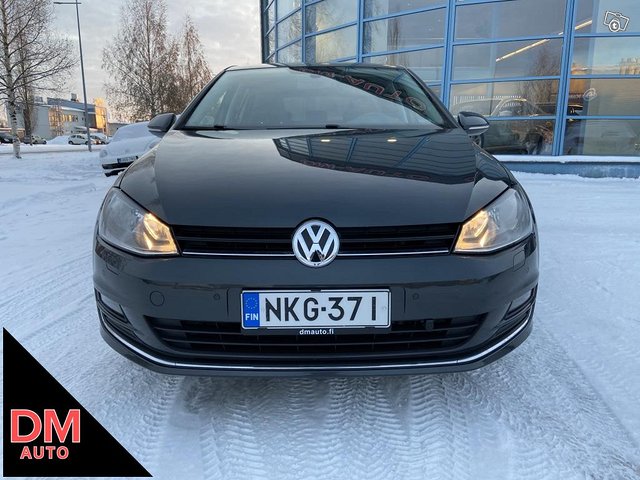Volkswagen Golf 10