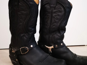 Sendra buutsit, cowboy boots, Vaatteet ja kengät, Oulu, Tori.fi Sendra buutsit, cowboy boots, Vaatteet ja kengät, Oulu, Tori.fi