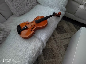 Viulu 4/4, Muu musiikki ja soittimet, Musiikki ja soittimet, Helsinki, Tori.fi Viulu 4/4, Muu musiikki ja soittimet, Musiikki ja soittimet, Helsinki, Tori.fi