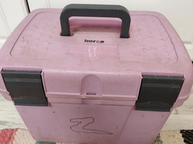 Pinkki harjapakki ja harjat, Satulat ja varusteet, Hevoset ja hevosurheilu, Pori, Tori.fi Pinkki harjapakki ja harjat, Satulat ja varusteet, Hevoset ja hevosurheilu, Pori, Tori.fi