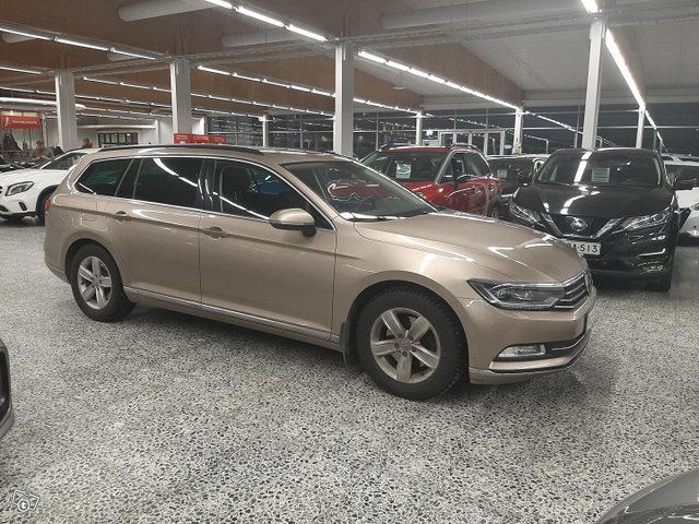 Volkswagen Passat, kuva 1