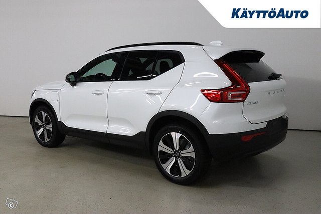 Volvo XC40 8
