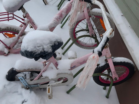 Lasten Hello kitty-pyörä 12", Lasten pyörät, Polkupyörät ja pyöräily, Vaasa, Tori.fi Lasten Hello kitty-pyörä 12", Lasten pyörät, Polkupyörät ja pyöräily, Vaasa, Tori.fi