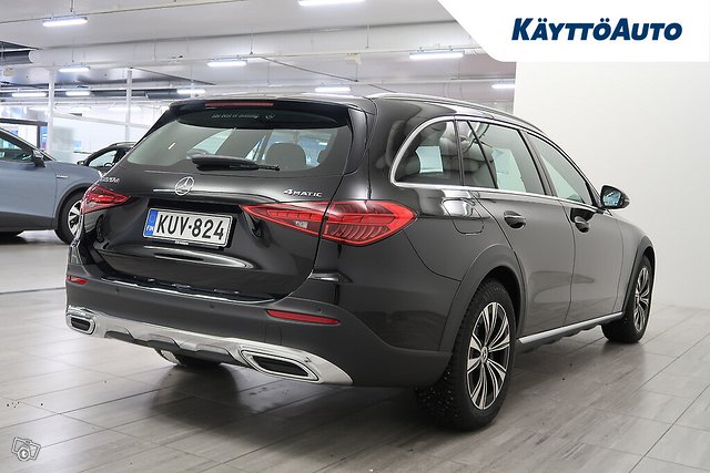 Mercedes-Benz C 22