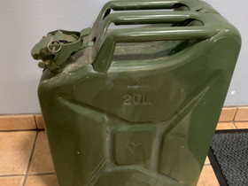 Jerrykannu 20litraa, Lisävarusteet ja autotarvikkeet, Auton varaosat ja tarvikkeet, Turku, Tori.fi Jerrykannu 20litraa, Lisävarusteet ja autotarvikkeet, Auton varaosat ja tarvikkeet, Turku, Tori.fi