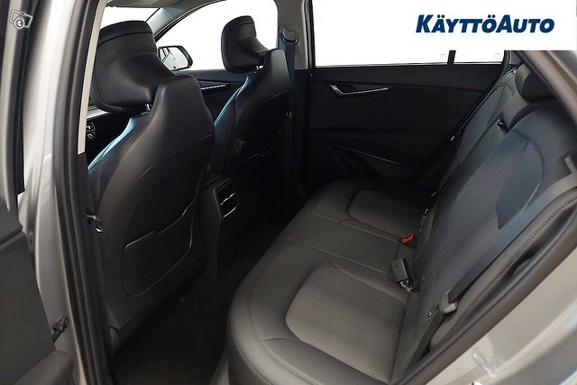 Kia Niro 12