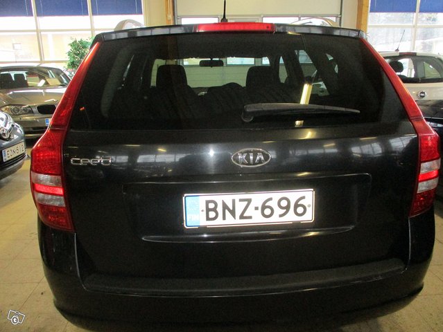 Kia Ceed 7