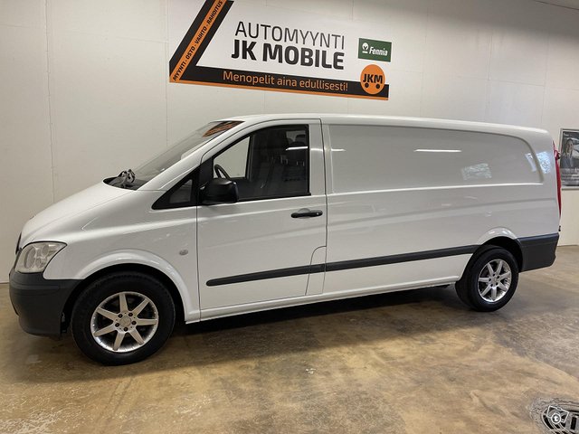 Mercedes-Benz Vito 2