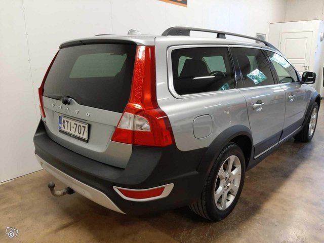 Volvo XC70 4