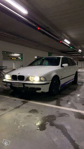 Bmw 528, kuva 1