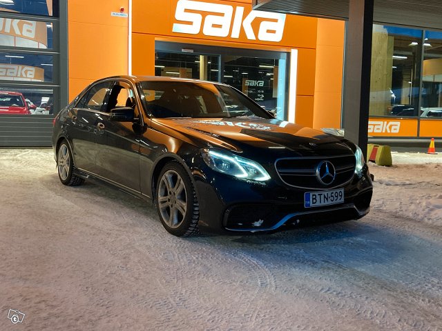 Mercedes-Benz E, kuva 1