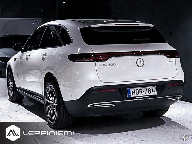 Mercedes-Benz EQC 12