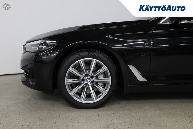 BMW 530 15
