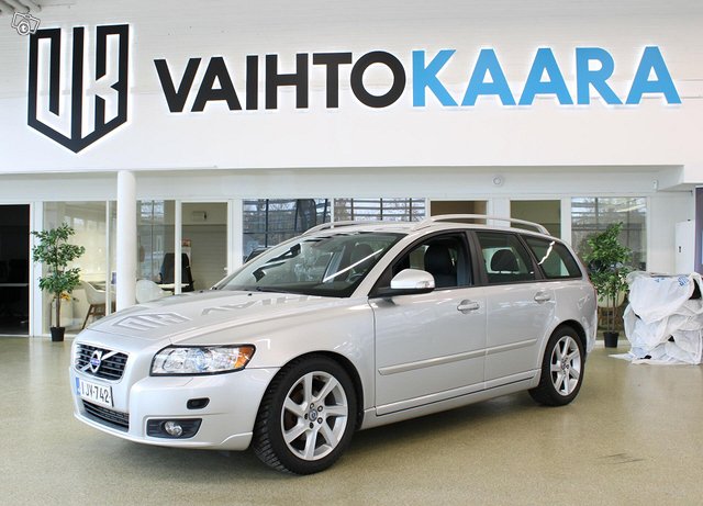Volvo V50