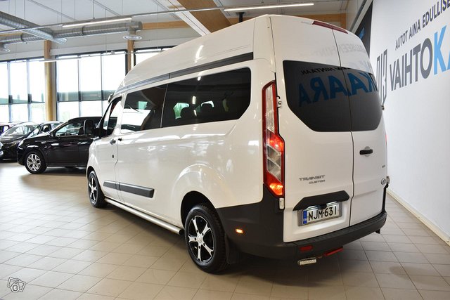 Ford Transit Custom 6