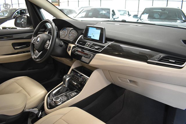 BMW 225 15
