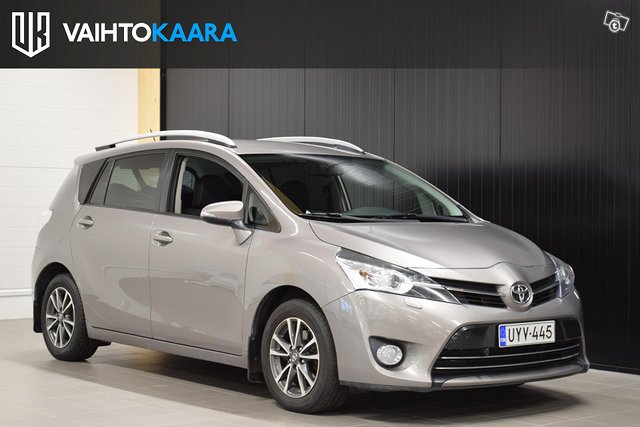 Toyota Verso 9