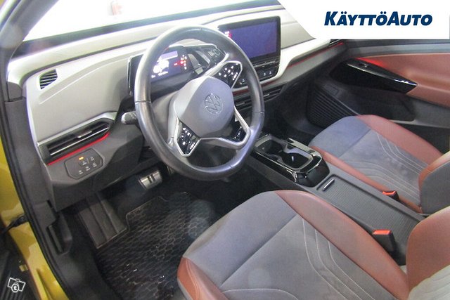 VOLKSWAGEN ID.4 18