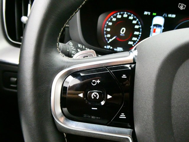 Volvo XC60 19