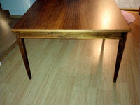 Koko: leveys: 50X50. Korkeus: 51 cm