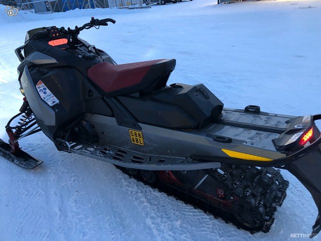 Ski-Doo MX Z 3