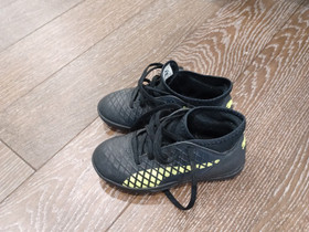 Puma turf kengät 28, Jalkapallo, Urheilu ja ulkoilu, Pori, Tori.fi Puma turf kengät 28, Jalkapallo, Urheilu ja ulkoilu, Pori, Tori.fi