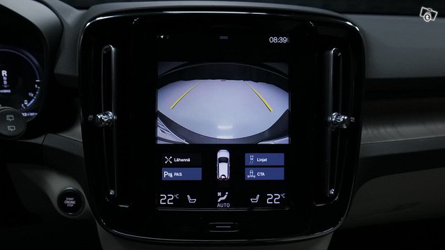 Volvo XC40 7