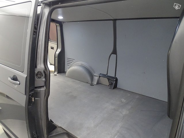 Volkswagen Transporter 16