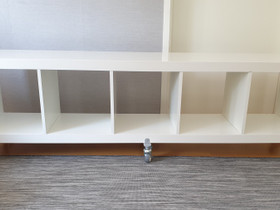 Ikea Expedit / Kallax 5 lokeroa, renkaat alla, Hyllyt ja säilytys, Sisustus ja huonekalut, Kauhava, Tori.fi Ikea Expedit / Kallax 5 lokeroa, renkaat alla, Hyllyt ja säilytys, Sisustus ja huonekalut, Kauhava, Tori.fi
