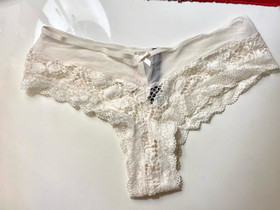 Victorias Secret koko M, Vaatteet ja kengät, Helsinki, Tori.fi Victorias Secret koko M, Vaatteet ja kengät, Helsinki, Tori.fi