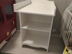 Hoitopöytä, Tuolit, sängyt ja kalusteet, Lastentarvikkeet ja lelut, Viitasaari, Tori.fi Hoitopöytä, Tuolit, sängyt ja kalusteet, Lastentarvikkeet ja lelut, Viitasaari, Tori.fi