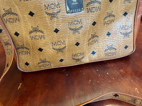 MCM crossbody laukku, Laukut ja hatut, Asusteet ja kellot, Vantaa, Tori.fi MCM crossbody laukku, Laukut ja hatut, Asusteet ja kellot, Vantaa, Tori.fi