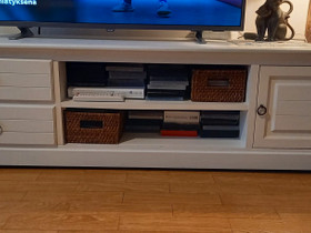 Valkoinen tv-taso, Hyllyt ja silytys, Sisustus ja huonekalut, Kotka, Tori.fi