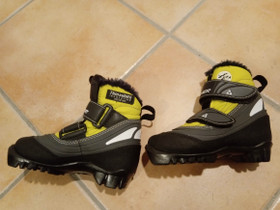 Fischer Snowstar koko 26, Hiihto, Urheilu ja ulkoilu, Vantaa, Tori.fi Fischer Snowstar koko 26, Hiihto, Urheilu ja ulkoilu, Vantaa, Tori.fi